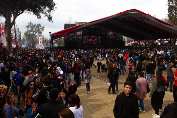 Peligran las celebraciones de Fiestas Patrias: Alcalde Alessandri se abre a suspender fonda de Parque O’Higgins Peligran las celebraciones de Fiestas Patrias: Alcalde Alessandri se abre a suspender fonda de Parque O'Higgins