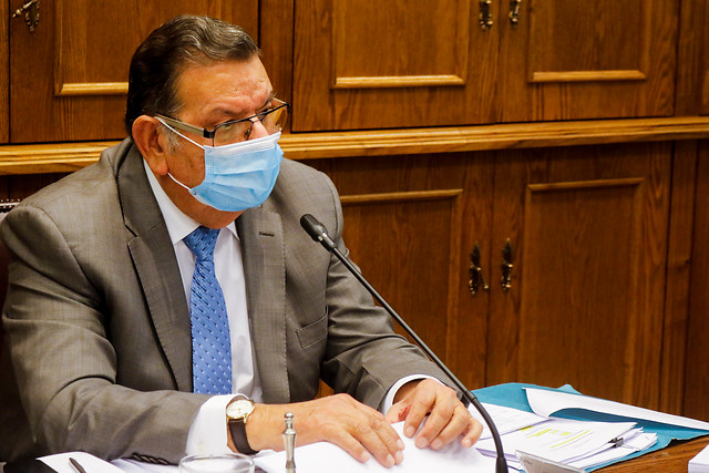 Senador Quinteros (PS) en picada contra la banca: «Le dieron un portazo a las pymes» Senador Quinteros (PS) en picada contra la banca:
