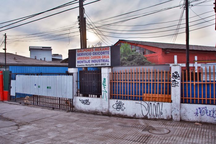 Seremi de Salud Metropolitana multa con 50 millones de pesos a organizador de fiesta clandestina en Maipú Seremi de Salud Metropolitana multa con 50 millones de pesos a organizador de fiesta clandestina en Maipú