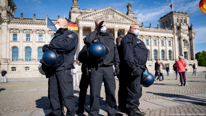 Promedio de nuevos contagios por infectado sigue por encima de 1 en Alemania Promedio de nuevos contagios por infectado sigue por encima de 1 en Alemania