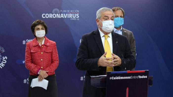 Ministro Mañalich anuncia proyecto que suspende la Eunacom para inyectar recurso humano al combate de la pandemia Ministro Mañalich anuncia proyecto que suspende la Eunacom para inyectar recurso humano al combate de la pandemia