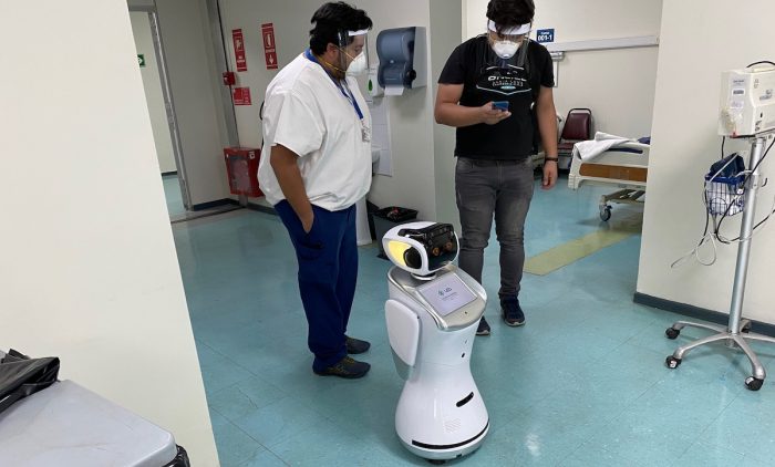 Novedoso robot se suma al combate contra el Covid-19 Novedoso robot se suma al combate contra el Covid-19
