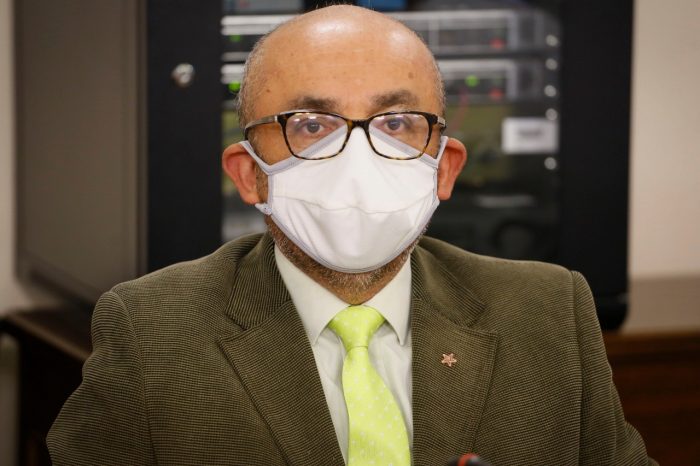 Diputado Romero asegura que lo quieren echar de RN por apoyar proyecto de retiro de fondos AFP Diputado Romero asegura que lo quieren echar de RN por apoyar proyecto de retiro de fondos AFP