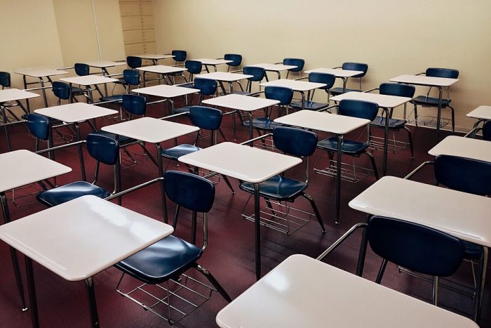 Colegio de Profesores manifiesta preocupación por plan de retorno a clases presenciales del Mineduc: «Estamos muy lejos de que estén las condiciones» Colegio de Profesores manifiesta preocupación por plan de retorno a clases presenciales del Mineduc: