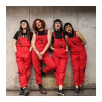 Colectivo LasTesis reinterpreta la canción antimachista “Corazones rojos” a 30 años de su lanzamiento