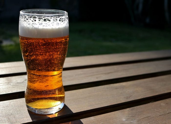 Lanzan cerveza que conmemora los 60 años del terremoto de Valdivia Lanzan cerveza que conmemora los 60 años del terremoto de Valdivia