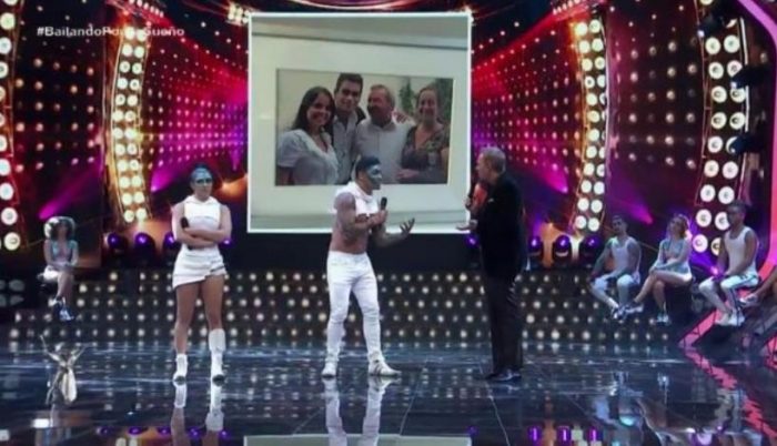 Diputado Ascencio oficia a autoridades de Salud por programa “Bailando por un sueño” y pide a canales de TV entregar señales claras de protección Diputado Ascencio oficia a autoridades de Salud por programa “Bailando por un sueño” y pide a canales de TV entregar señales claras de protección