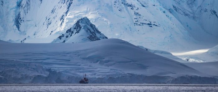 Ciclo de charlas “Antártica bajo cero” vía online Ciclo de charlas “Antártica bajo cero” vía online