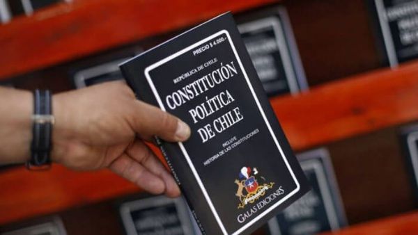 La operación para postergar (¿o eliminar?) el plebiscito La operación para postergar (¿o eliminar?) el plebiscito