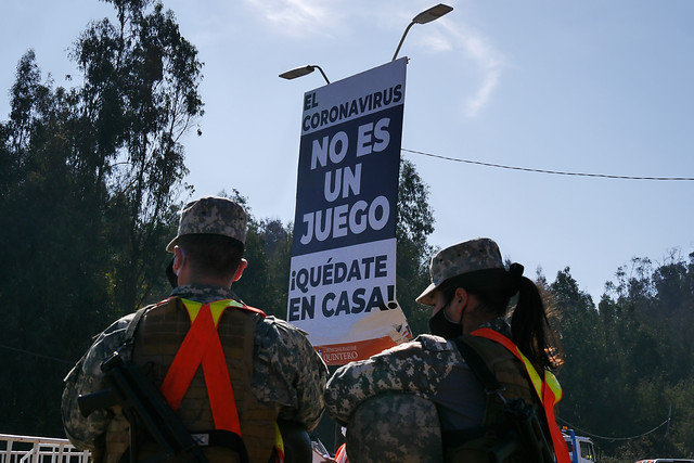 Cuarentena total en el Gran Santiago: Gobierno endurece la mano ad portas de la medida más drástica contra el COVID-19 Cuarentena total en el Gran Santiago: Gobierno endurece la mano ad portas de la medida más drástica contra el COVID-19