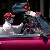 Cuba avanza hacia economía mixta con la legalización de pequeñas empresas