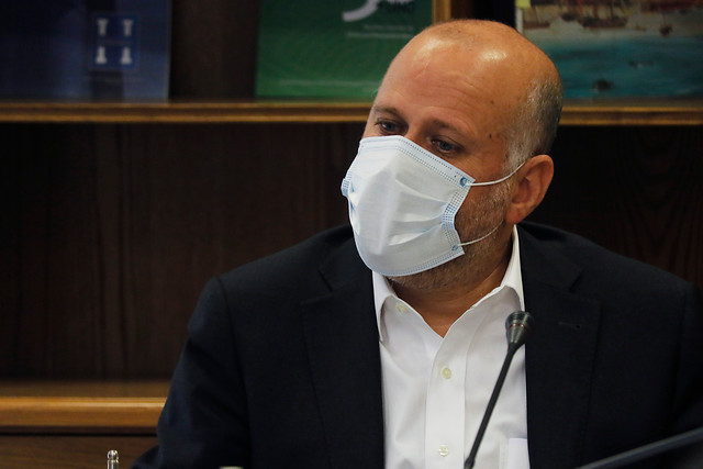 Según Elizalde, estaba todo fríamente calculado: timonel PS explica que no apoyó la retroactividad porque sabía que el límite a la reelección operaba “in actum” Según Elizalde, estaba todo fríamente calculado: timonel PS explica que no apoyó la retroactividad porque sabía que el límite a la reelección operaba “in actum”