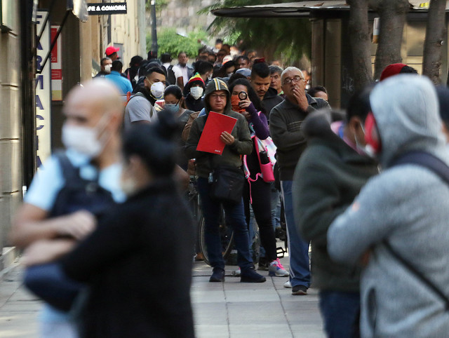 Sectores de oposición proponen “Pliego popular: Por la Vida contra el hambre y la cesantía” con siete medidas para enfrentar la crisis Sectores de oposición proponen “Pliego popular: Por la Vida contra el hambre y la cesantía” con siete medidas para enfrentar la crisis