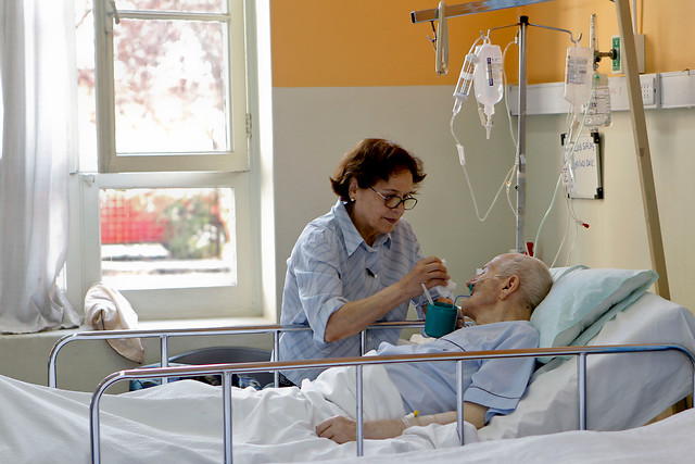 Seremi de Salud de Valparaíso confirma brote de Covid-19 en hospital geriátrico de Limache y alcalde critica la gestión sanitaria Seremi de Salud de Valparaíso confirma brote de Covid-19 en hospital geriátrico de Limache y alcalde critica la gestión sanitaria