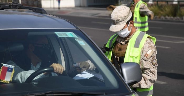 Gobierno vuelve a postergar cuestionado carné COVID: “Podría desencadenarse un problema de discriminación severo” Gobierno vuelve a postergar cuestionado carné COVID: