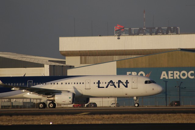 ¿Latam empresa estratégica nacional? Aerolínea fija su dirección en las Islas Caimán para proceso de ley de quiebra en EE.UU. ¿Latam empresa estratégica nacional? Aerolínea fija su dirección en las Islas Caimán para proceso de ley de quiebra en EE.UU.