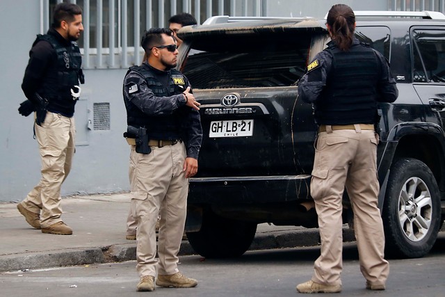 “Robo del Siglo”: PDI detiene a 6 personas involucradas en millonario hurto realizado en el aeropuerto de Santiago
