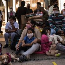 Coronavirus en Chile: BBC relata la dramática situación de más de 200 peruanos vulnerables varados en el país por la pandemia