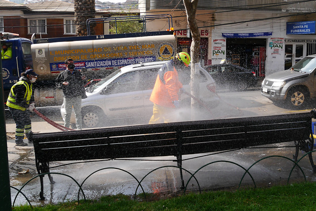 OMS advierte que rociar las calles con desinfectante es peligroso y poco eficaz OMS advierte que rociar las calles con desinfectante es peligroso y poco eficaz