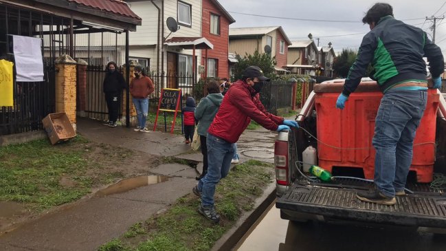 «Hay gente que realmente tiene hambre y para eso estamos”: Pescadores artesanales regalan 200 kilos de reineta para olla común organizada por vecinos de Temuco