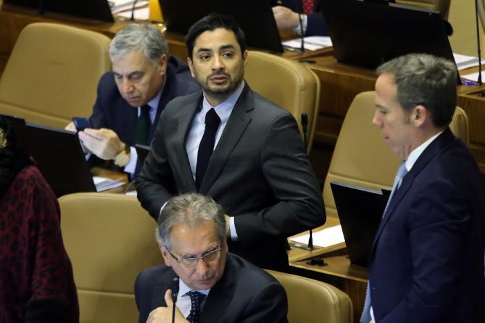 Diputado Carter (UDI) y retiro de fondo desde las AFP: “Estoy disponible para sumarme al debate y sacar adelante esta idea” Diputado Carter (UDI) y retiro de fondo desde las AFP: “Estoy disponible para sumarme al debate y sacar adelante esta idea”