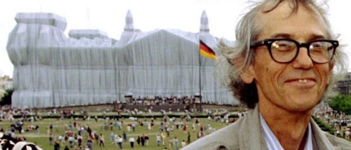 Fallece Christo, el artista que envolvió el Reichstag y el Pont-Neuf Fallece Christo, el artista que envolvió el Reichstag y el Pont-Neuf