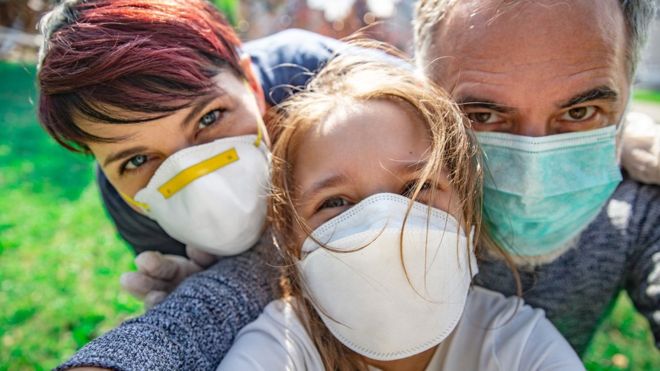 La nueva evidencia de que el uso masivo de mascarillas puede “prevenir una segunda ola de covid-19” La nueva evidencia de que el uso masivo de mascarillas puede