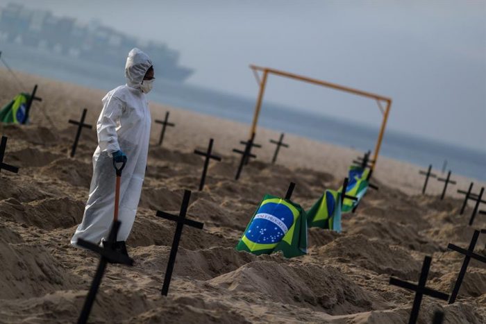 Triste récord: Brasil supera el millón de casos de COVID-19 y se aproxima a las 50.000 muertes