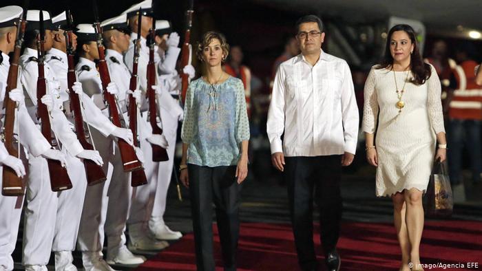 Presidente y Primera Dama de Honduras dan positivo por COVID-19 Presidente y Primera Dama de Honduras dan positivo por COVID-19