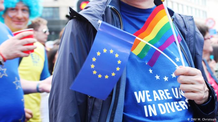 Rumanía: Iglesia Ortodoxa critica a la UE por derechos LGBTI Rumanía: Iglesia Ortodoxa critica a la UE por derechos LGBTI