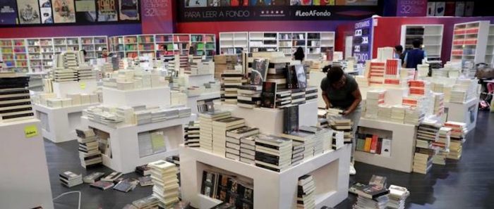 Dos destacados encuentro literarios obtuvieron el Premio Princesa de Asturias de Comunicación y Humanidades Dos destacados encuentro literarios obtuvieron el Premio Princesa de Asturias de Comunicación y Humanidades