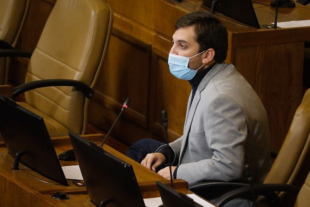 Comisión de Economía despacha a sala proyecto que busca postergar créditos de personas y pymes por seis meses Comisión de Economía despacha a sala proyecto que busca postergar créditos de personas y pymes por seis meses
