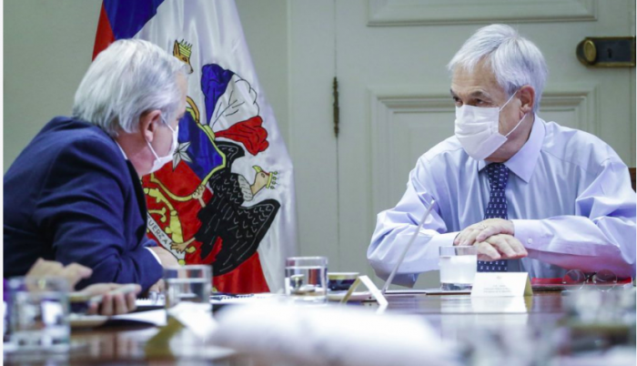 La vuelta de mano de Piñera a Mañalich La vuelta de mano de Piñera a Mañalich