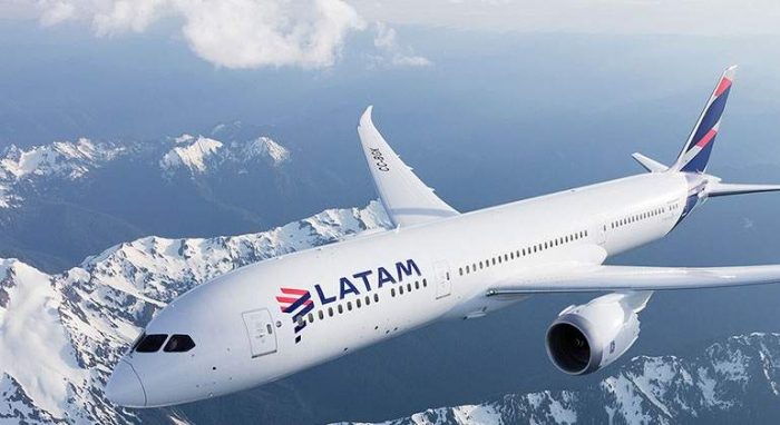 Contribuyentes chilenos tendrían que pagar parte de la multa aplicada a Latam por caso de colusión en Europa Contribuyentes chilenos tendrían que pagar parte de la multa aplicada a Latam por caso de colusión en Europa