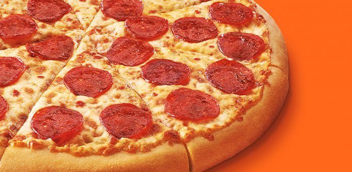 Indignación por estrategia publicitaria de cadena Little Caesars en medio de pandemia de Covid-19 Indignación por estrategia publicitaria de cadena Little Caesars en medio de pandemia de Covid-19