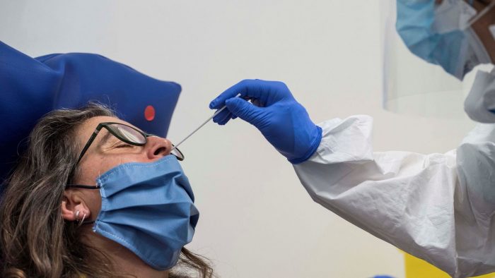 Índice de positividad de los exámenes PCR podría llegar al 50% a mediados de julio Índice de positividad de los exámenes PCR podría llegar al 50% a mediados de julio