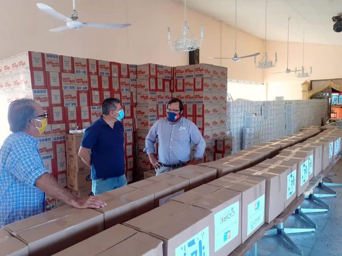 “Alimentos para Chile” sigue sumando polémicas: denuncia PS ante la Contraloría por compra de cajas revela pugna electoral en Arica “Alimentos para Chile” sigue sumando polémicas: denuncia PS ante la Contraloría por compra de cajas revela pugna electoral en Arica