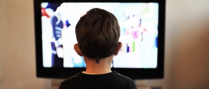 Informe del CNTV sobre consumo de televisión resalta aumento de visionado en niños, niñas y adolescentes Informe del CNTV sobre consumo de televisión resalta aumento de visionado en niños, niñas y adolescentes