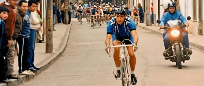 “El ciclista del San Cristóbal”: La película inspirada en novela de Skármeta que retrata la realidad chilena de los años 80 “El ciclista del San Cristóbal”: La película inspirada en novela de Skármeta que retrata la realidad chilena de los años 80