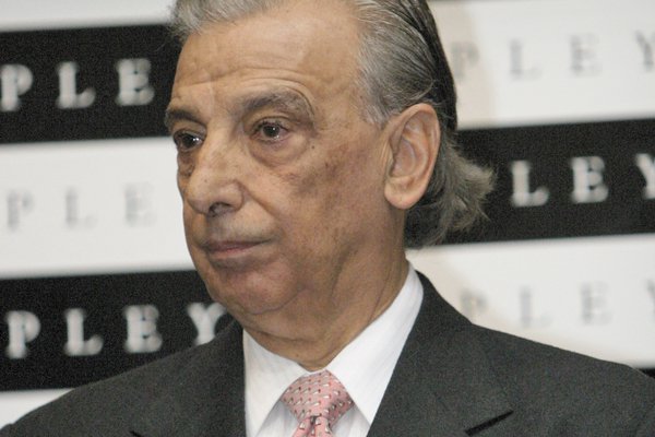 Ripley de luto: fallece Alberto Calderón, uno de los socios fundadores de la cadena de multitiendas Ripley de luto: fallece Alberto Calderón, uno de los socios fundadores de la cadena de multitiendas