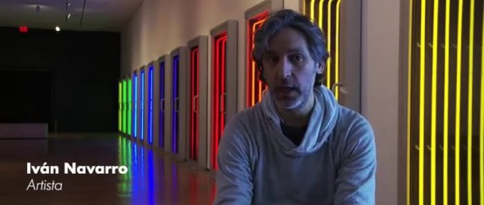 Iván Navarro desde NY analiza la “grieta social” que impide que la gente incorpore el arte a su vida y lucha cotidiana Iván Navarro desde NY analiza la “grieta social” que impide que la gente incorpore el arte a su vida y lucha cotidiana