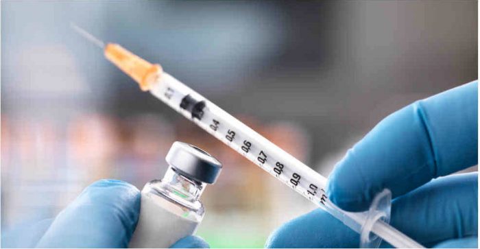 La vacuna contra Covid-19 que demuestra ser segura y pasa a etapa final de pruebas