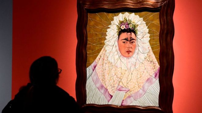 Frida Kahlo: la sociedad «matriarcal» de los zapotecos en México que inspiró los vestidos de icónica artista Frida Kahlo: la sociedad «matriarcal» de los zapotecos en México que inspiró los vestidos de icónica artista