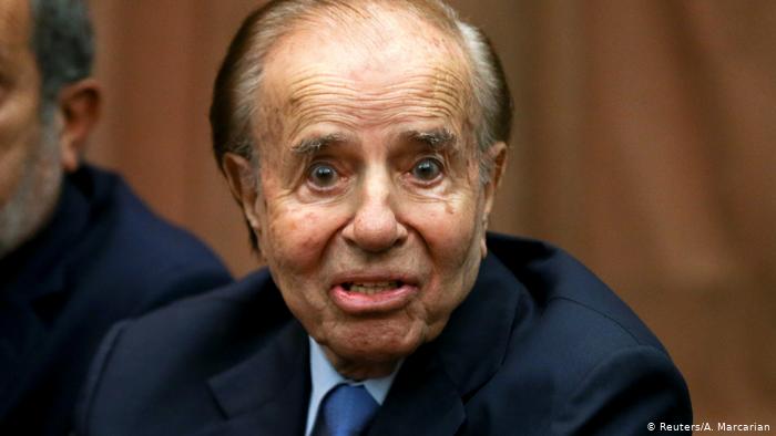 Carlos Menem fue hospitalizado nuevamente Carlos Menem fue hospitalizado nuevamente