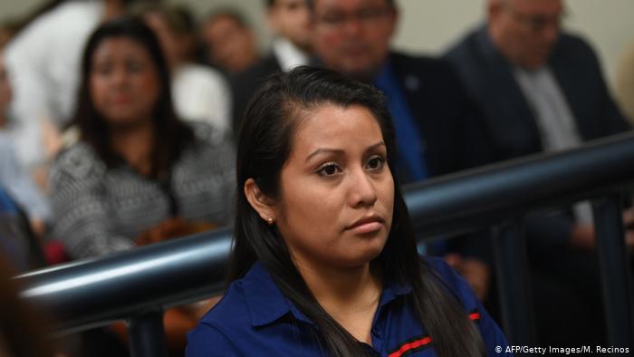Presas salvadoreñas por abortos: “¡Es justo liberarlas!” Presas salvadoreñas por abortos: “¡Es justo liberarlas!”