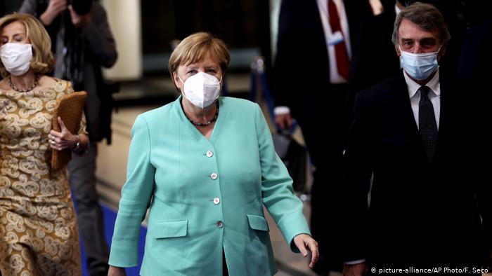 Alemania reforzará medidas de confinamiento, en caso de riesgo de segunda ola Alemania reforzará medidas de confinamiento, en caso de riesgo de segunda ola