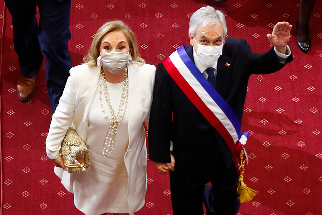 El mal sabor de boca de la oposición tras la Cuenta Pública de Piñera: destacan su “cero autocrítica” y aseguran que esperaban un “anuncio más sustantivo” El mal sabor de boca de la oposición tras la Cuenta Pública de Piñera: destacan su