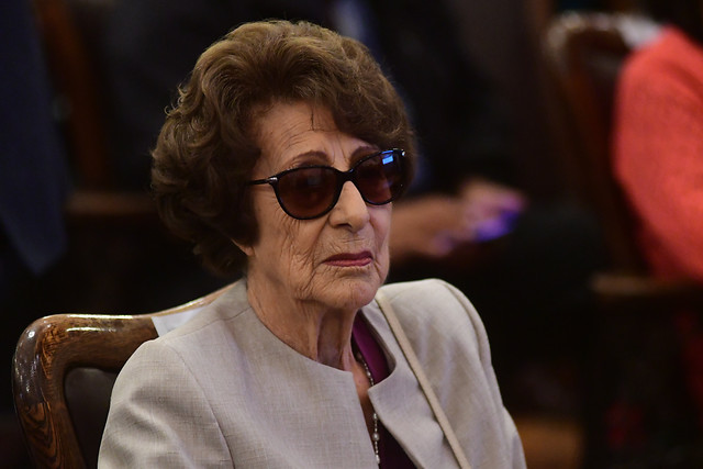 Universidad de Chile decreta duelo por muerte de Ángela Jeria: el lazo de la madre de la expresidenta Bachelet con la Casa de Bello Universidad de Chile decreta duelo por muerte de Ángela Jeria: el lazo de la madre de la expresidenta Bachelet con la Casa de Bello