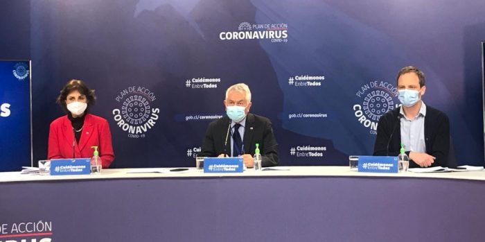 «La mejoría continúa»: ministro Paris reporta que nuevos casos de covid-19 bajaron 15% en los últimos siete días