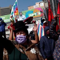 A pesar del covid-19: miles de bolivianos salieron a manifestarse ante aplazamiento de elecciones presidenciales